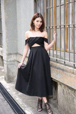 男女在床吻戏视频超长